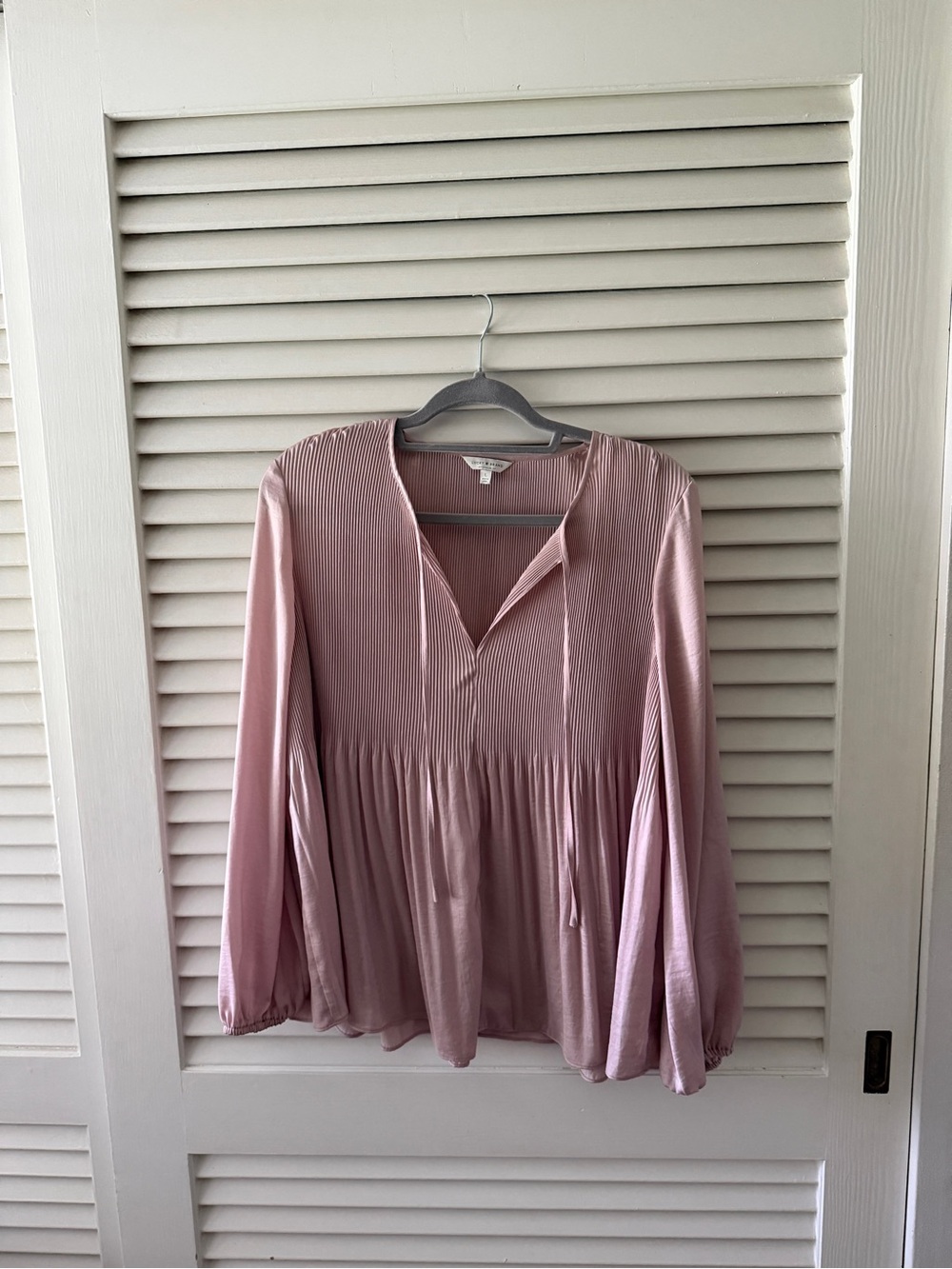 Lucky Brand Soft Dusty Rose Pleated V-Neck Peasant Blouse